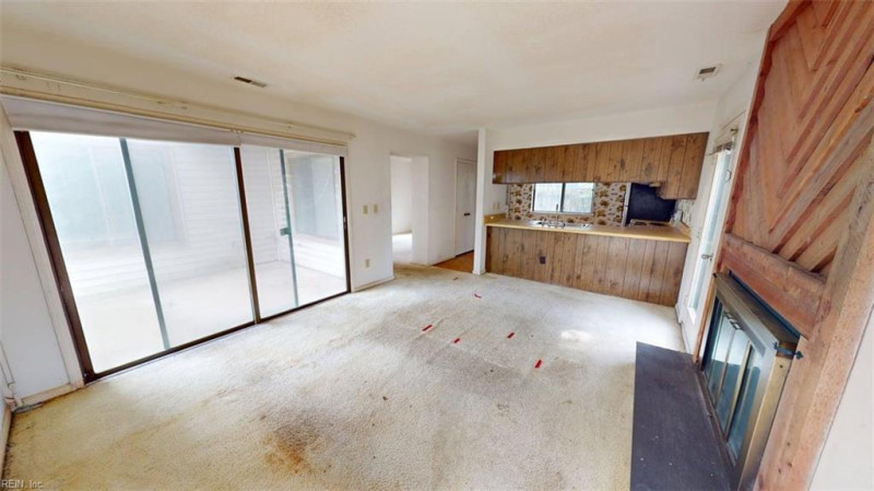 Photo 17 of 50 residential for sale in Virginia Beach virginia