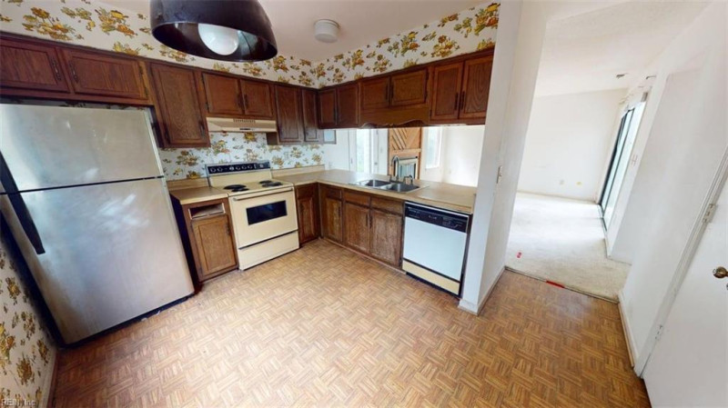 Photo 22 of 50 residential for sale in Virginia Beach virginia