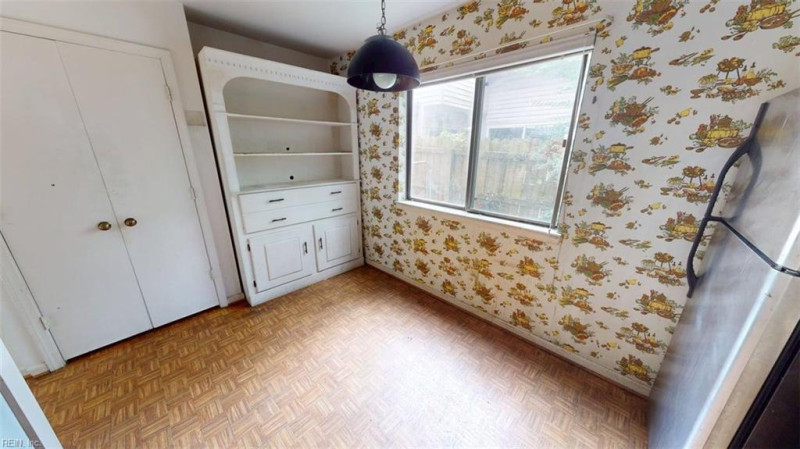 Photo 25 of 50 residential for sale in Virginia Beach virginia