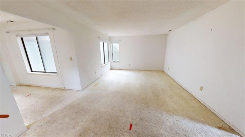 Photo 4 of 50 residential for sale in Virginia Beach virginia