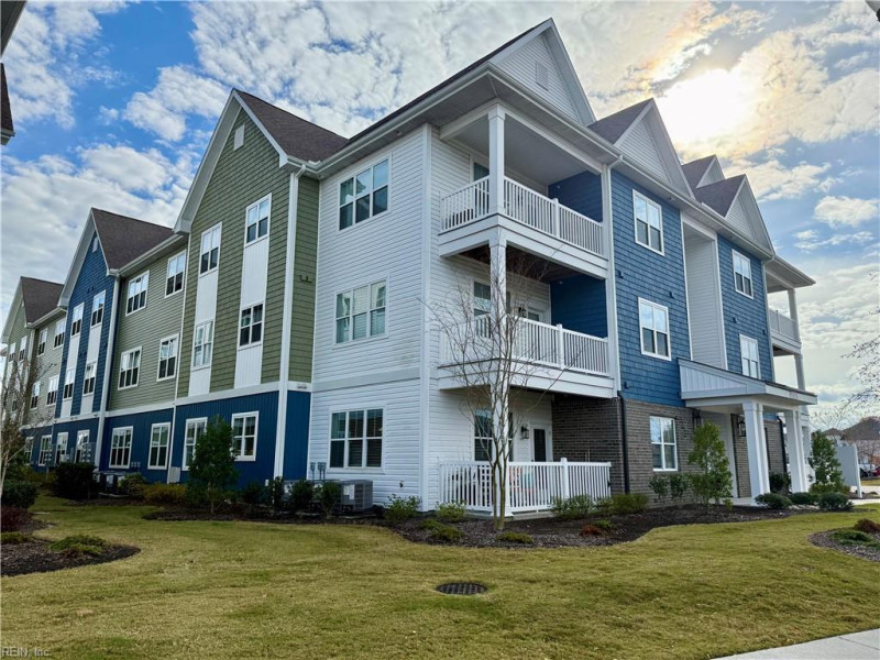 Photo 3 of 35 residential for sale in Virginia Beach virginia Photo 3 of 35 residential for sale in Virginia Beach virginia
