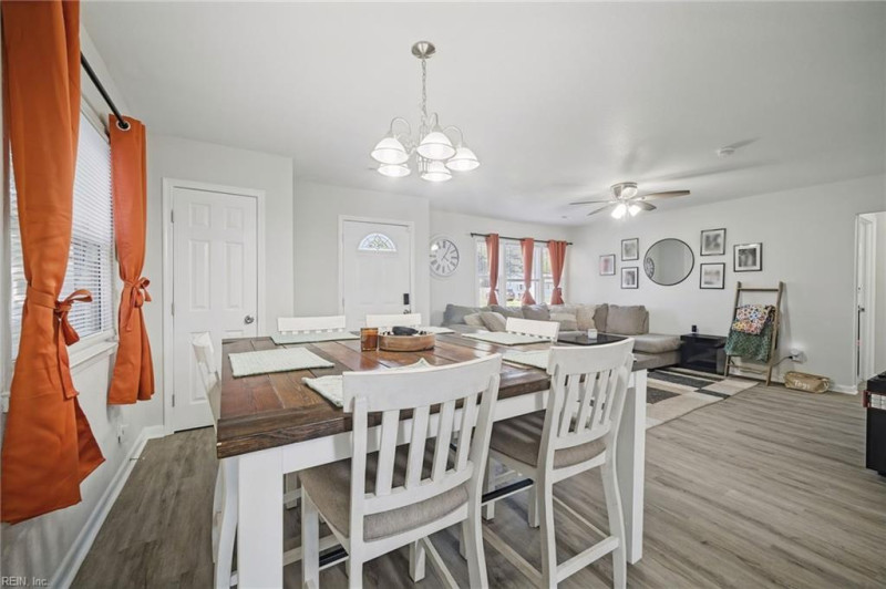 Photo 8 of 34 residential for sale in Virginia Beach virginia