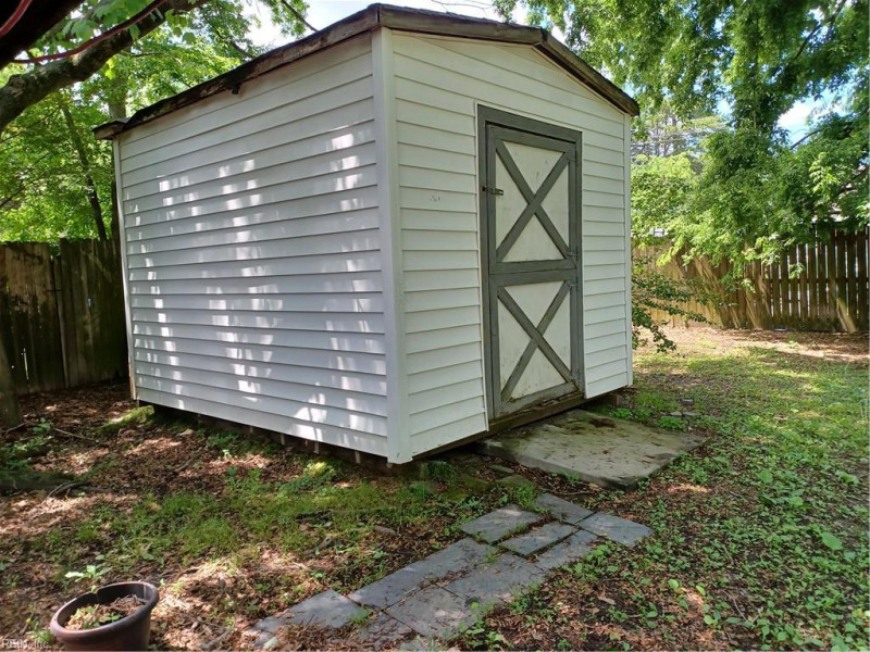 Photo 12 of 12 residential for sale in Chesapeake virginia Photo 12 of 12 residential for sale in Chesapeake virginia