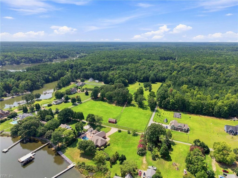 Photo 14 of 29 land for sale in Gloucester County virginia