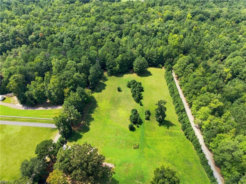 Photo 16 of 29 land for sale in Gloucester County virginia