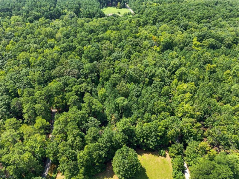 Photo 17 of 29 land for sale in Gloucester County virginia