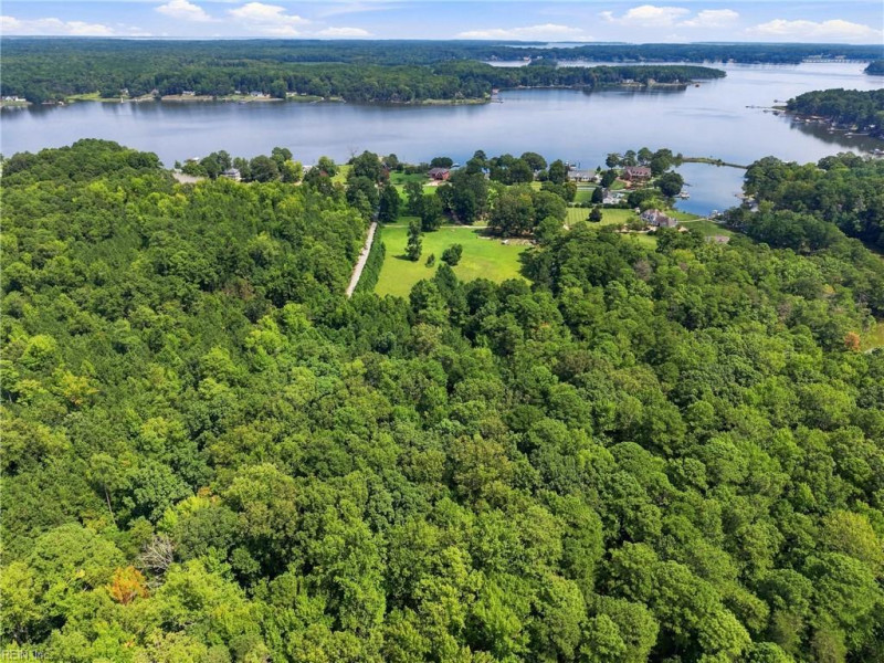 Photo 18 of 29 land for sale in Gloucester County virginia