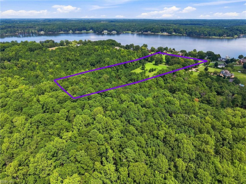 Photo 20 of 29 land for sale in Gloucester County virginia