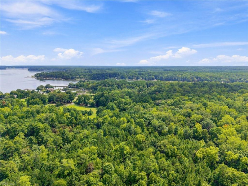 Photo 24 of 29 land for sale in Gloucester County virginia