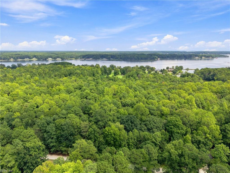 Photo 9 of 29 land for sale in Gloucester County virginia