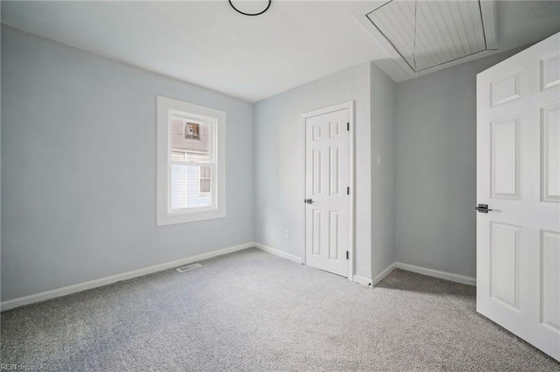 Photo 17 of 26 residential for sale in Portsmouth virginia Photo 17 of 26 residential for sale in Portsmouth virginia