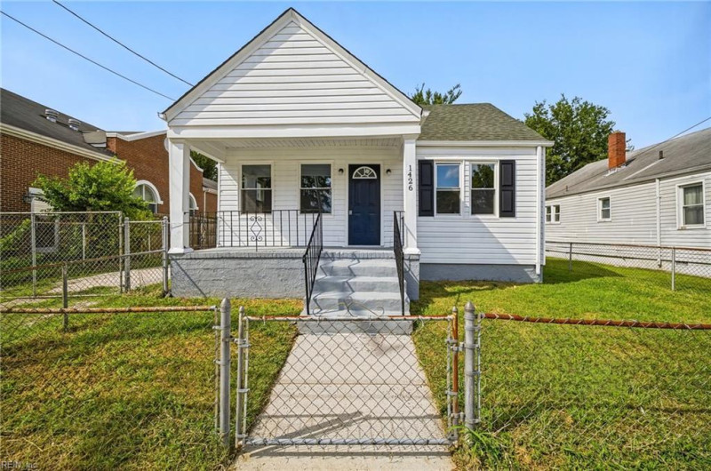 Photo 3 of 26 residential for sale in Portsmouth virginia Photo 3 of 26 residential for sale in Portsmouth virginia