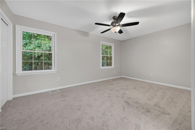 Photo 17 of 26 residential for sale in Chesapeake virginia Photo 17 of 26 residential for sale in Chesapeake virginia