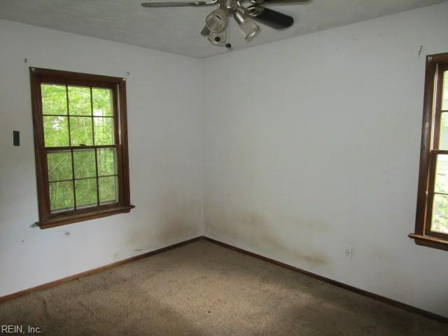 Photo 14 of 15 residential for sale in Hampton virginia