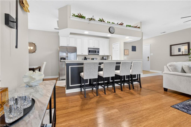 Photo 17 of 49 residential for sale in Virginia Beach virginia