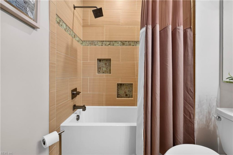 Photo 32 of 49 residential for sale in Virginia Beach virginia