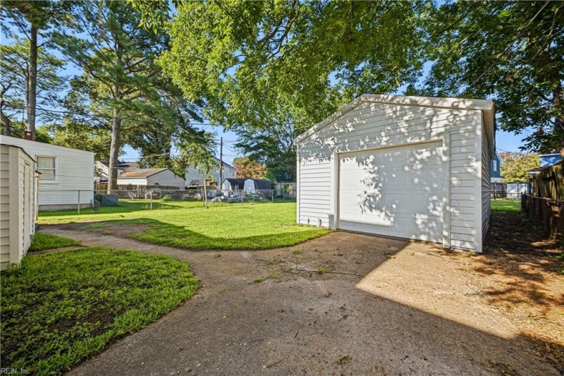 Photo 34 of 37 residential for sale in Portsmouth virginia Photo 34 of 37 residential for sale in Portsmouth virginia