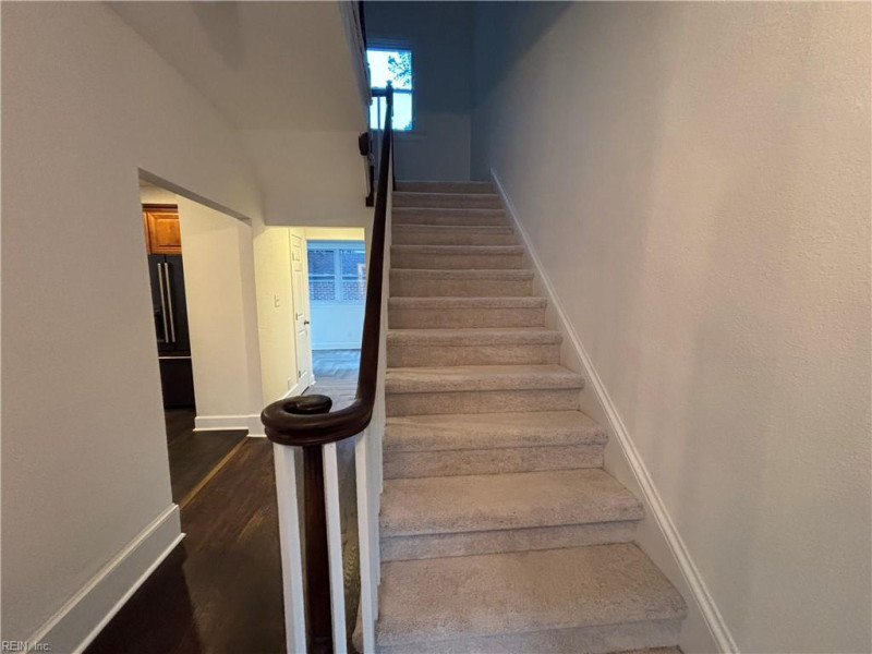 Photo 14 of 25 residential for sale in Norfolk virginia