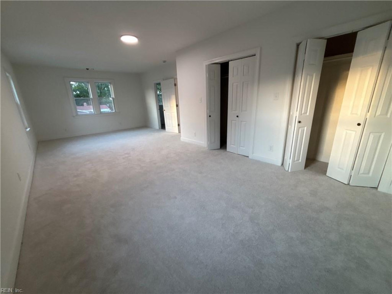 Photo 19 of 25 residential for sale in Norfolk virginia