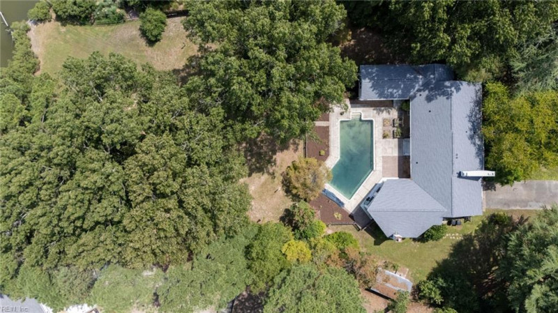 Photo 21 of 40 residential for sale in Virginia Beach virginia