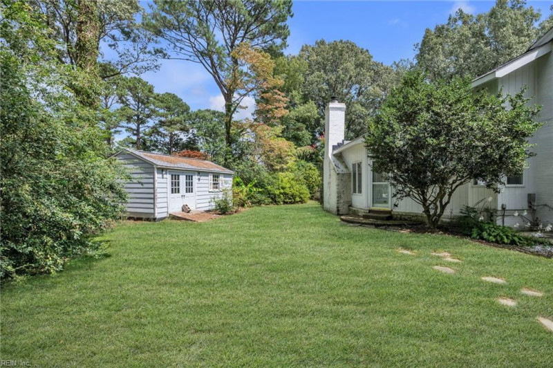 Photo 6 of 40 residential for sale in Virginia Beach virginia