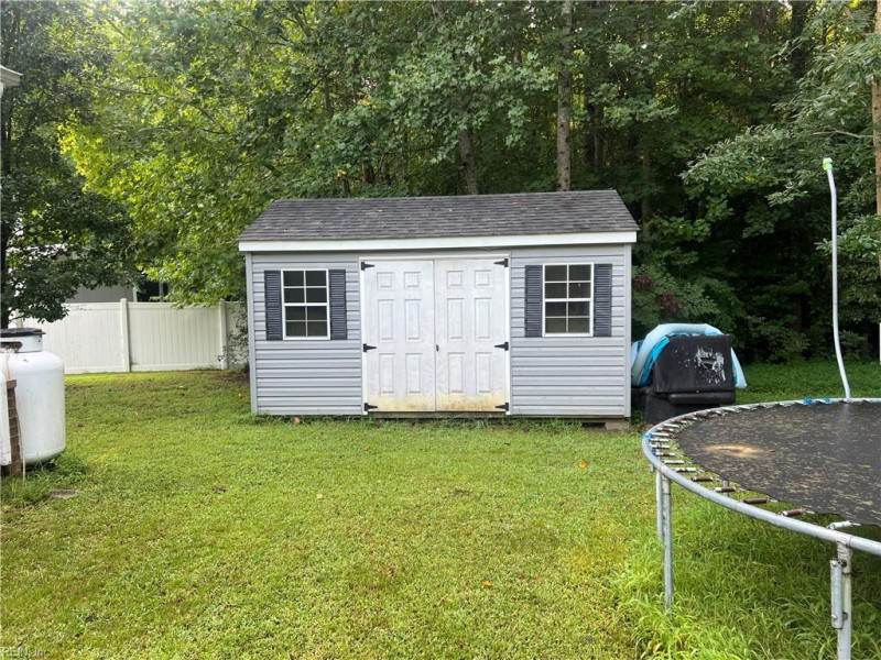 Photo 3 of 21 residential for sale in Isle of Wight County virginia Photo 3 of 21 residential for sale in Isle of Wight County virginia