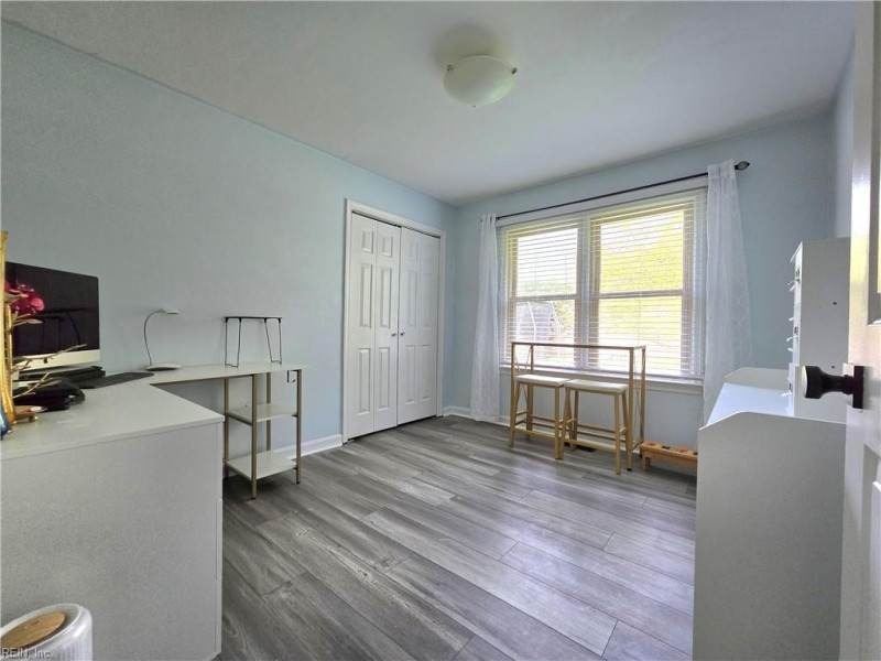 Photo 13 of 22 residential for sale in Chesapeake virginia Photo 13 of 22 residential for sale in Chesapeake virginia