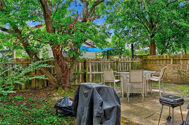 Photo 35 of 38 residential for sale in Virginia Beach virginia Photo 35 of 38 residential for sale in Virginia Beach virginia