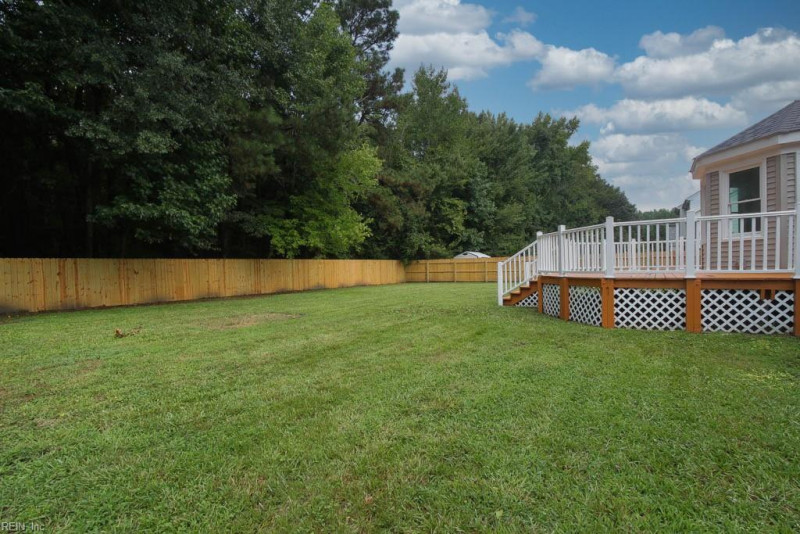 Photo 19 of 21 residential for sale in Chesapeake virginia