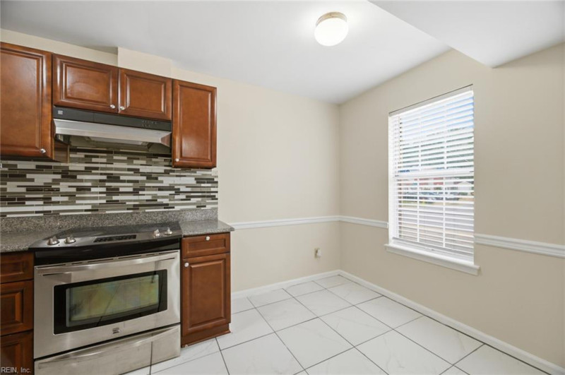 Photo 7 of 16 residential for sale in Virginia Beach virginia Photo 7 of 16 residential for sale in Virginia Beach virginia