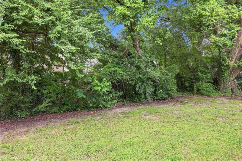 Photo 33 of 34 residential for sale in Norfolk virginia Photo 33 of 34 residential for sale in Norfolk virginia