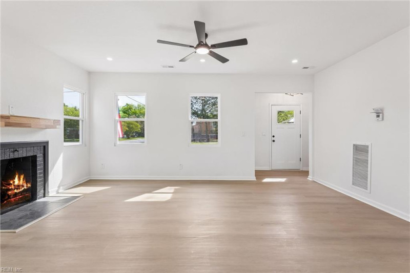 Photo 10 of 49 residential for sale in Norfolk virginia Photo 10 of 49 residential for sale in Norfolk virginia