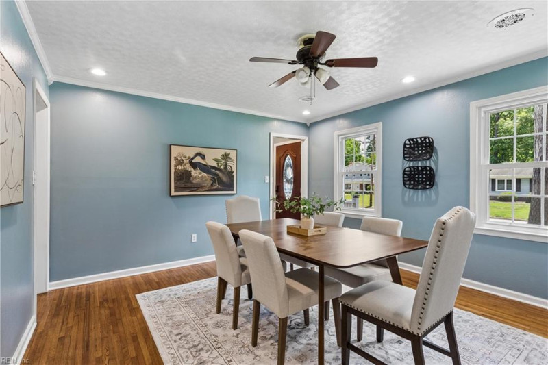 Photo 18 of 50 residential for sale in Poquoson virginia