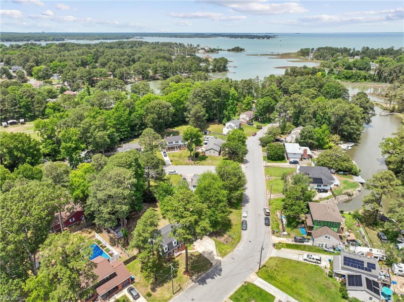 Photo 44 of 50 residential for sale in Poquoson virginia