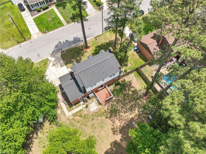 Photo 48 of 50 residential for sale in Poquoson virginia