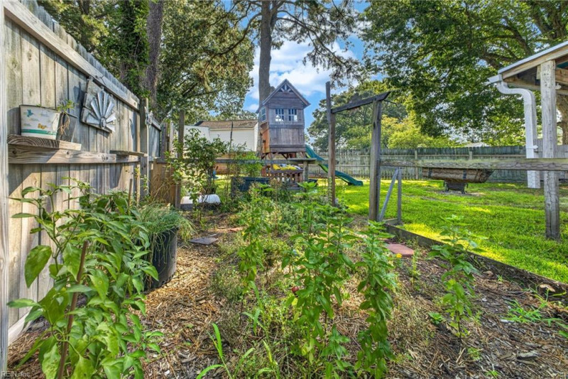 Photo 22 of 23 residential for sale in Norfolk virginia