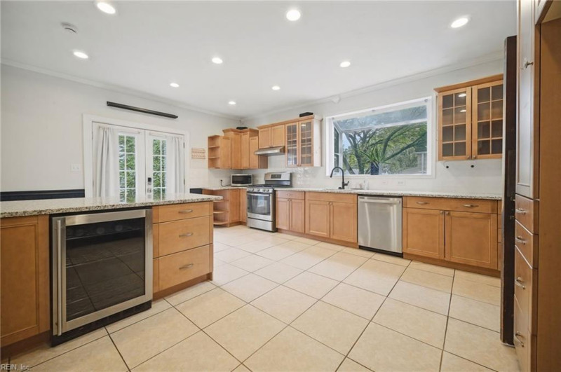 Photo 13 of 36 residential for sale in Norfolk virginia Photo 13 of 36 residential for sale in Norfolk virginia