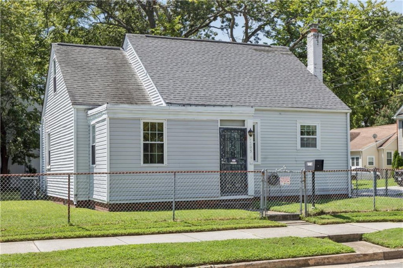 Photo 1 of 38 residential for sale in Norfolk virginia