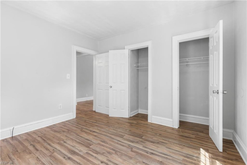 Photo 20 of 38 residential for sale in Norfolk virginia