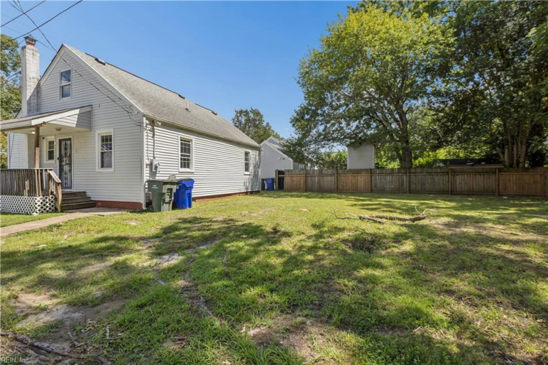 Photo 33 of 38 residential for sale in Norfolk virginia