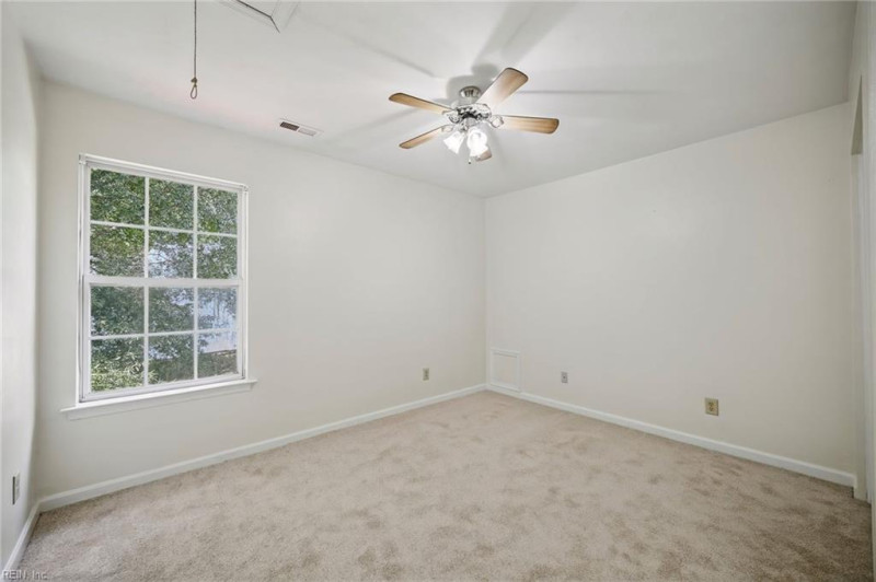Photo 23 of 44 residential for sale in Chesapeake virginia Photo 23 of 44 residential for sale in Chesapeake virginia