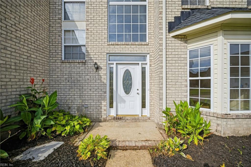 Photo 4 of 44 residential for sale in Chesapeake virginia Photo 4 of 44 residential for sale in Chesapeake virginia