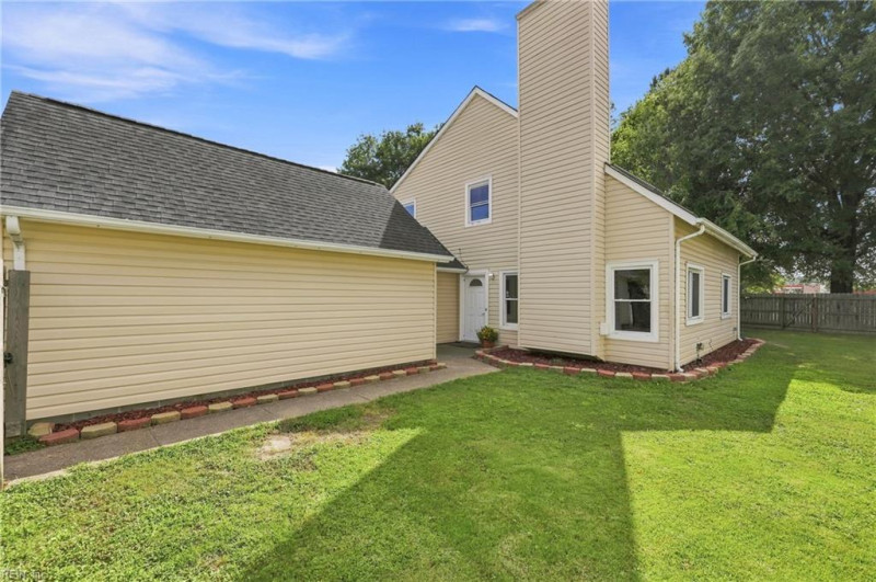 Photo 1 of 40 residential for sale in Virginia Beach virginia