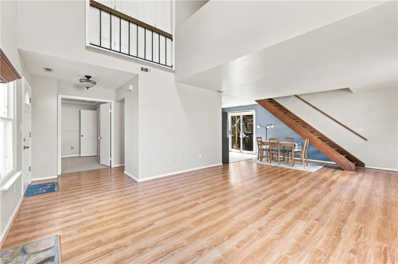 Photo 7 of 40 residential for sale in Virginia Beach virginia