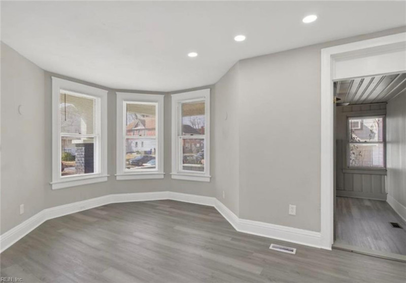 Photo 5 of 12 residential for sale in Norfolk virginia