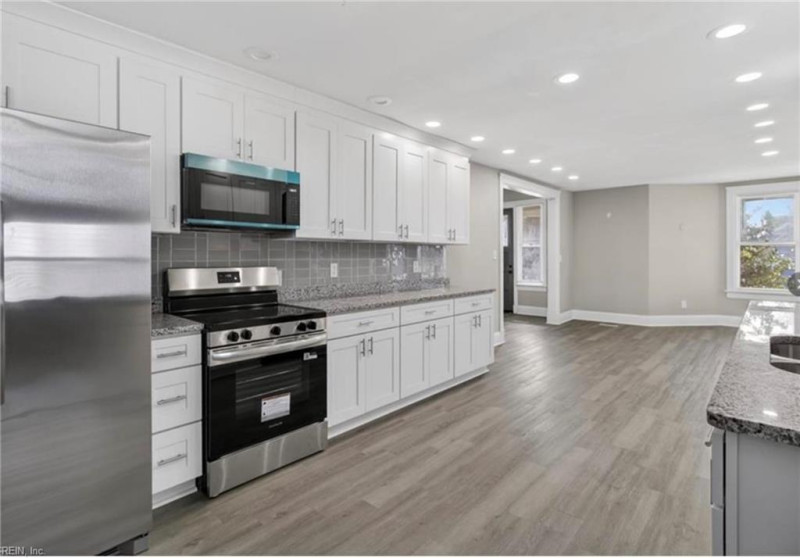 Photo 8 of 12 residential for sale in Norfolk virginia