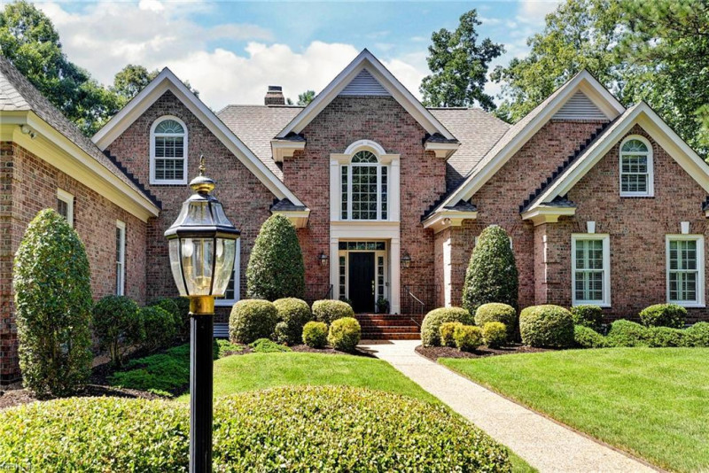 Photo 7 of 50 residential for sale in James City County virginia