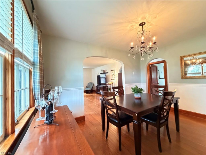 Photo 11 of 44 residential for sale in Portsmouth virginia