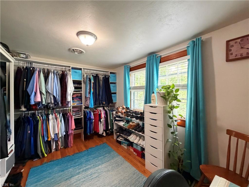 Photo 33 of 44 residential for sale in Portsmouth virginia