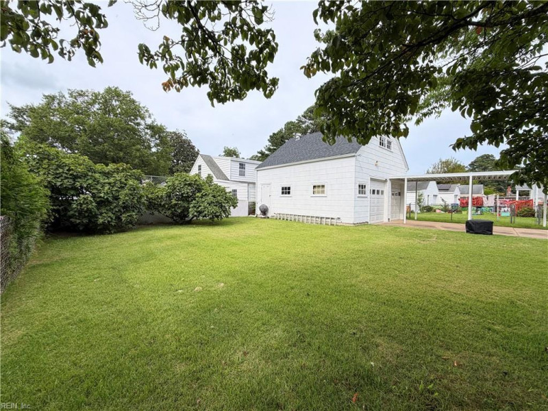 Photo 42 of 44 residential for sale in Portsmouth virginia